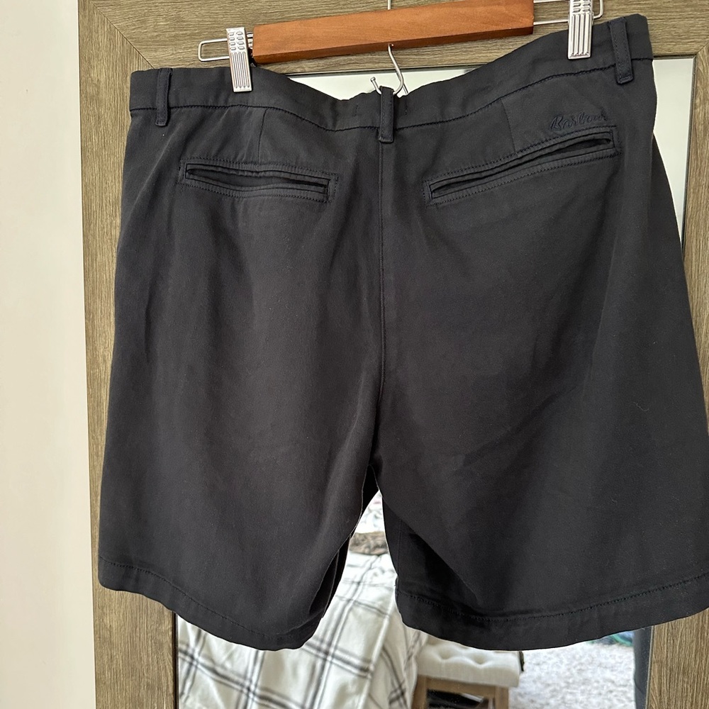 New! Barbour Essential Chino Short - Picture 2 of 5
